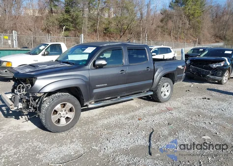 2013 Toyota Tacoma Base V6 z USA, uszkodzony, nr VIN 3TMLU4EN9DM123294